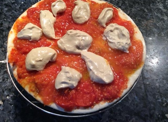 Maggie's Roasted Pepper and Tomato Pizza 02
